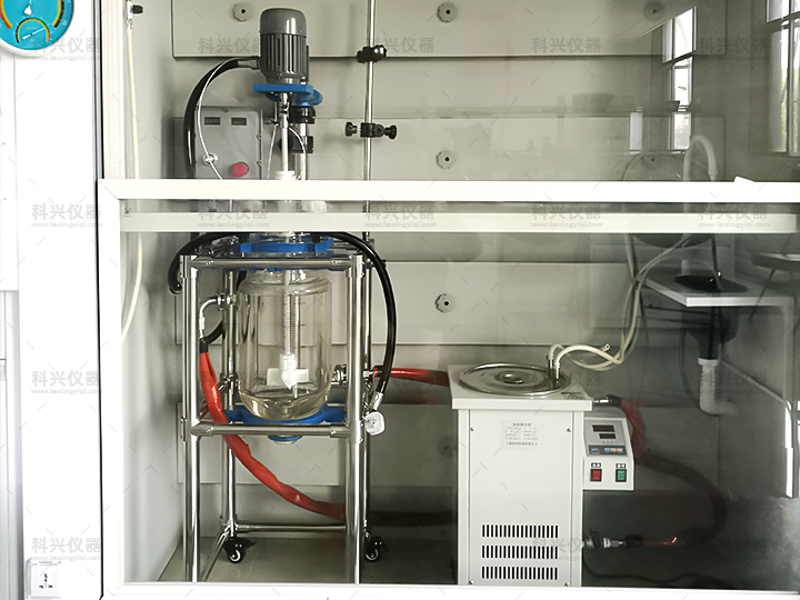 上?？婆d儀器與宜興某化工有限公司合作