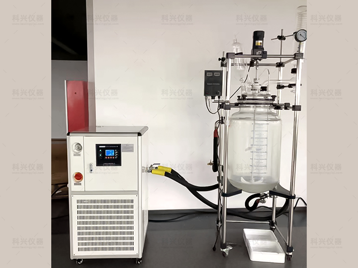 上?？婆d儀器與某公司合作